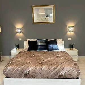 https://apt-san-zeno.hotelinveneto.com